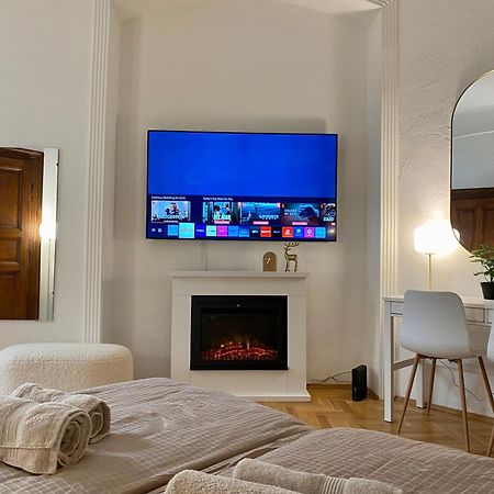 Romantic City Centre Flat - Alexandra Apartment Budapest Exterior photo