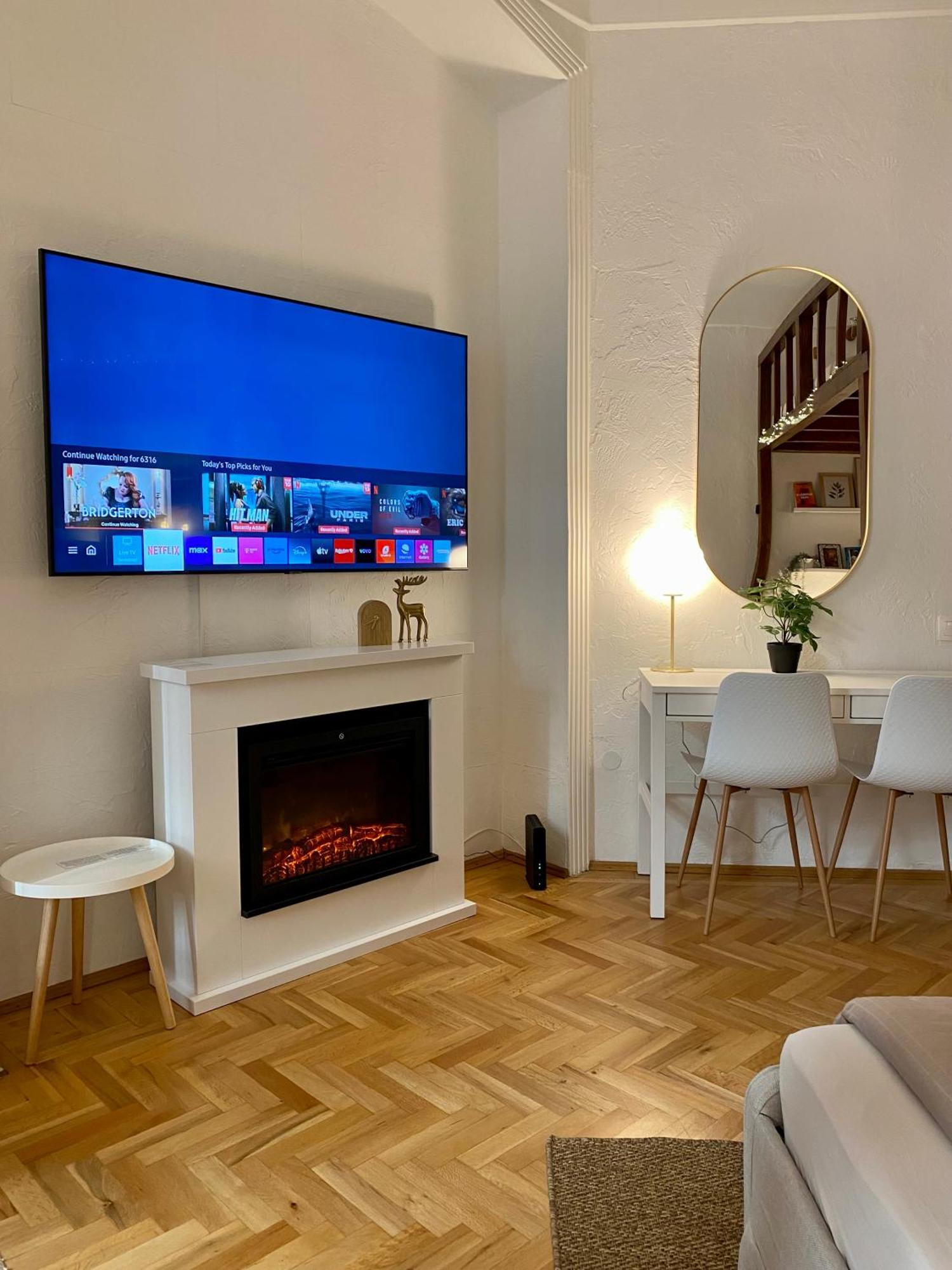 Romantic City Centre Flat - Alexandra Apartment Budapest Exterior photo
